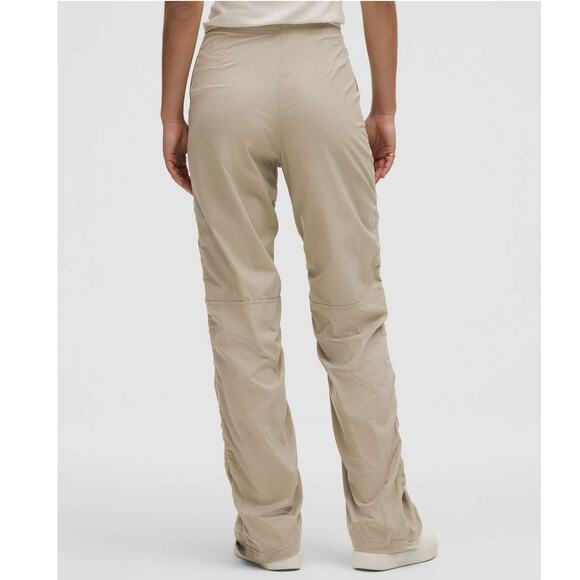 Lululemon Dance Studio Slim-Fit High-Rise Flared Pant Sheer Oak Size X-Small NWT - Picture 2 of 11